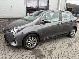 Toyota Yaris 1.5 Hybrid Design picture 10