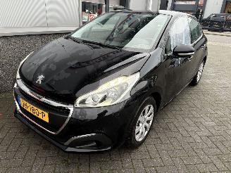 Peugeot 208 1.2 PureTech Blue Lion picture 18