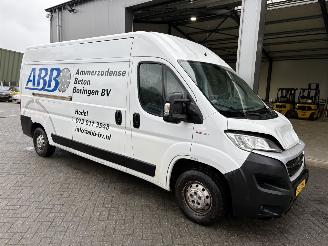krockskadad bil bedrijf Fiat Ducato 33 2.3 MultiJet 96kw L3H2 2018/3