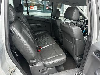 Opel Zafira 1.8 Cosmo. Automaat picture 11
