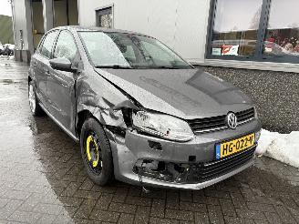 Volkswagen Polo 1.2TSI Highline picture 3