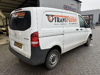 Mercedes Vito 110CDI picture 4
