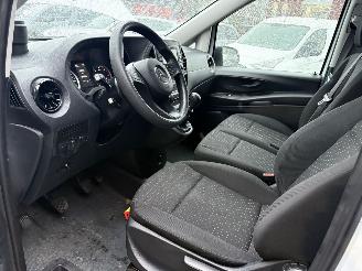 Mercedes Vito 110CDI picture 5