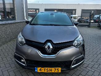 Renault Captur 0.9 TCe Dynamique picture 2