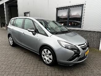 Damaged car Opel Zafira TOURER 2.0 CDTI 96kw Edition 2012/5