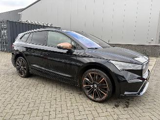 Skoda Enyaq 80 Founders Edition Black picture 24
