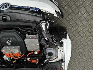 Volkswagen e-Golf e-Golf picture 20