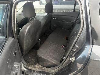 Dacia Logan 0.9 TCe Laureate picture 11