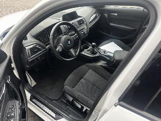 Voiture accidenté BMW 1-serie 116I M Sport Edition High Executive 2015/2