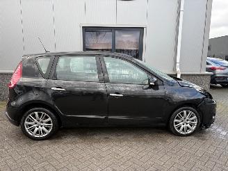 Renault Scenic 1.4 TCE Dynamique picture 5