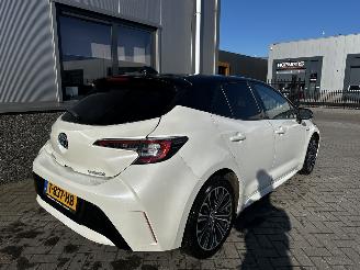 Toyota Corolla 1.8 Hybrid Dynamic picture 6