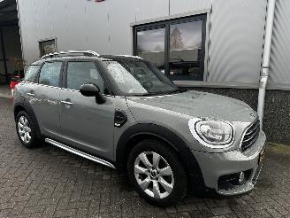 Schadeauto Mini Countryman 1.5 Cooper Salt 2018/4