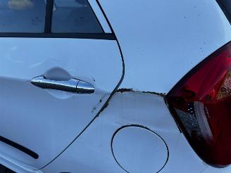 Kia Picanto 1.0 CVVT Design Edition picture 25