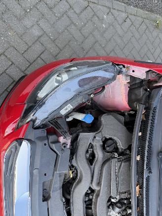 Peugeot 108 1.0 e-VTi GT-Line picture 23