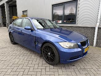 Schadeauto BMW 3-serie 318i Business Line 2008/9