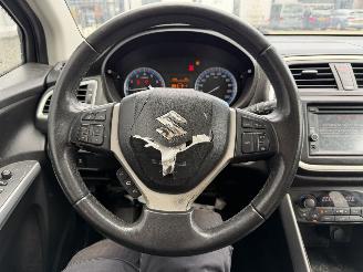 Suzuki SX4 1.6 Exclusive picture 24