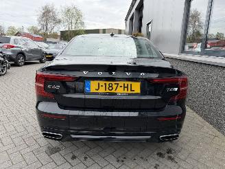 Volvo S-60 2.0 T4 R-Design picture 10