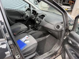 Fiat Punto Evo 0.9 TwinAir Sempre picture 23