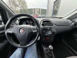 Fiat Punto Evo 0.9 TwinAir Sempre picture 21