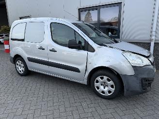 Peugeot Partner 120 1.6 HDi 75 L1 XR picture 2