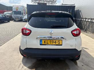 Renault Captur 0.9 TCe Dynamique picture 8
