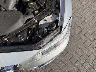 BMW 2-serie 230i Executive Cabrio picture 18