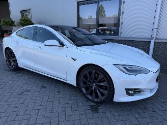 Tesla Model S 75D Base picture 2