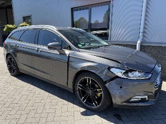 Ford Mondeo 1.5 Titanium picture 4