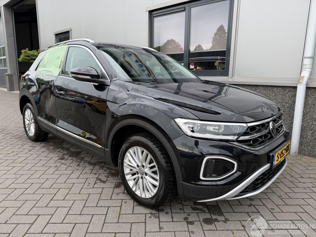 Volkswagen T-Roc 1.5 TSI 150PK DSG Sport