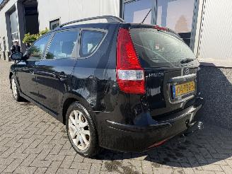 Hyundai I-30 1.4 i-Motion picture 7