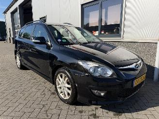Schadeauto Hyundai I-30 1.4 i-Motion 2012/1