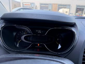 Renault Captur 1.2 TCe Dynamique picture 15