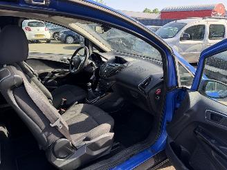 Ford B-Max 1.0 EcoBoost Titanium picture 19