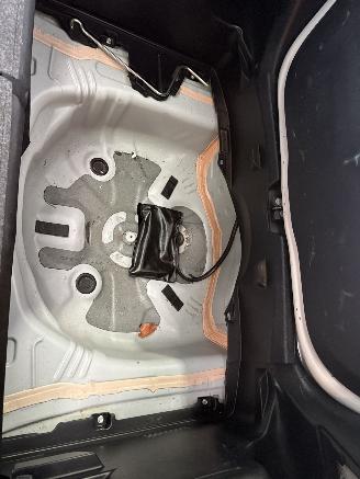 Toyota Yaris 1.5 Full Hybrid Dynamic picture 33