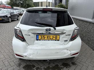 Toyota Yaris 1.5 Full Hybrid Dynamic picture 23