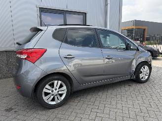 Hyundai Ix20 1.6 i-Catcher Automaat picture 5