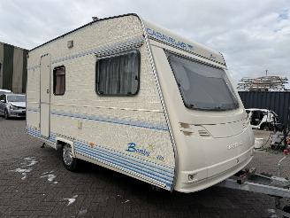 krockskadad bil caravan Caravelair  A4301 1997/9