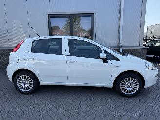 Fiat Punto Evo 1.2 Lounge picture 3