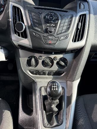 Ford Focus 1.0 EcoBoost picture 17