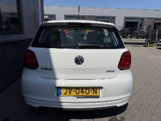 Volkswagen Polo 1.0 BlueMotion Connected Series picture 6