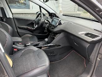 Peugeot 2008 1.2 PureTech GT-Line Automaat. picture 19