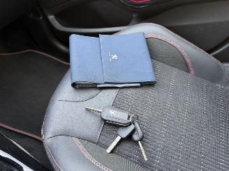 Peugeot 2008 1.2 PureTech GT-Line Automaat. picture 18
