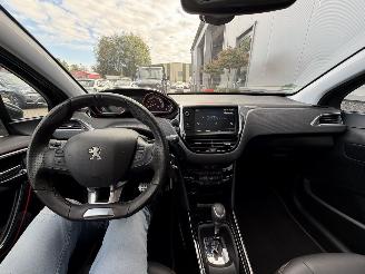 Peugeot 2008 1.2 PureTech GT-Line Automaat. picture 41