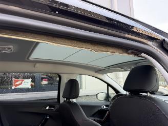 Peugeot 2008 1.2 PureTech GT-Line picture 32