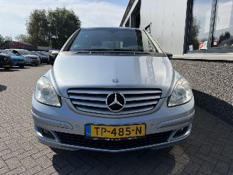 Mercedes B-klasse 200 Automaat. picture 7