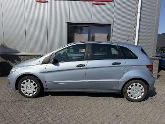 Mercedes B-klasse 200 Automaat. picture 28