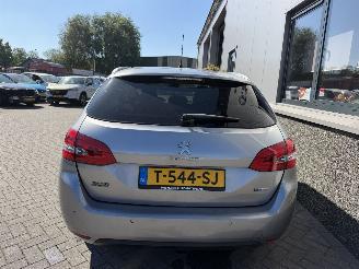Peugeot 308 308 SW 1.2 PureTech Allure Automaat picture 29