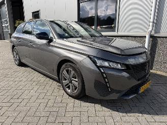 Peugeot 308 SW 1.2 PureTech Active Pack Business picture 3