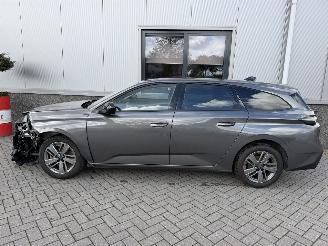 Peugeot 308 SW 1.2 PureTech Active Pack Business picture 14