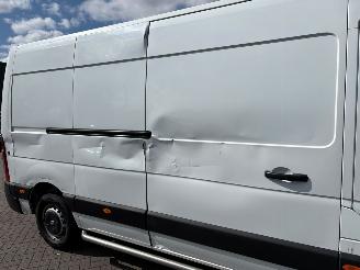 Renault Master T35 2.3 dCi 150 L3H2 Energy Comfort picture 17